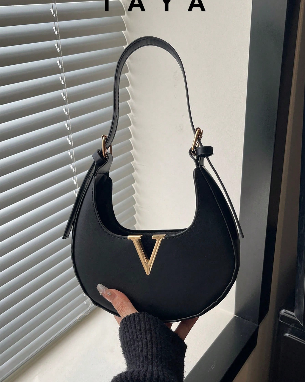 SHEIN 1pc Solid Color Retro Minimalist PU Leather Shoulder Bag