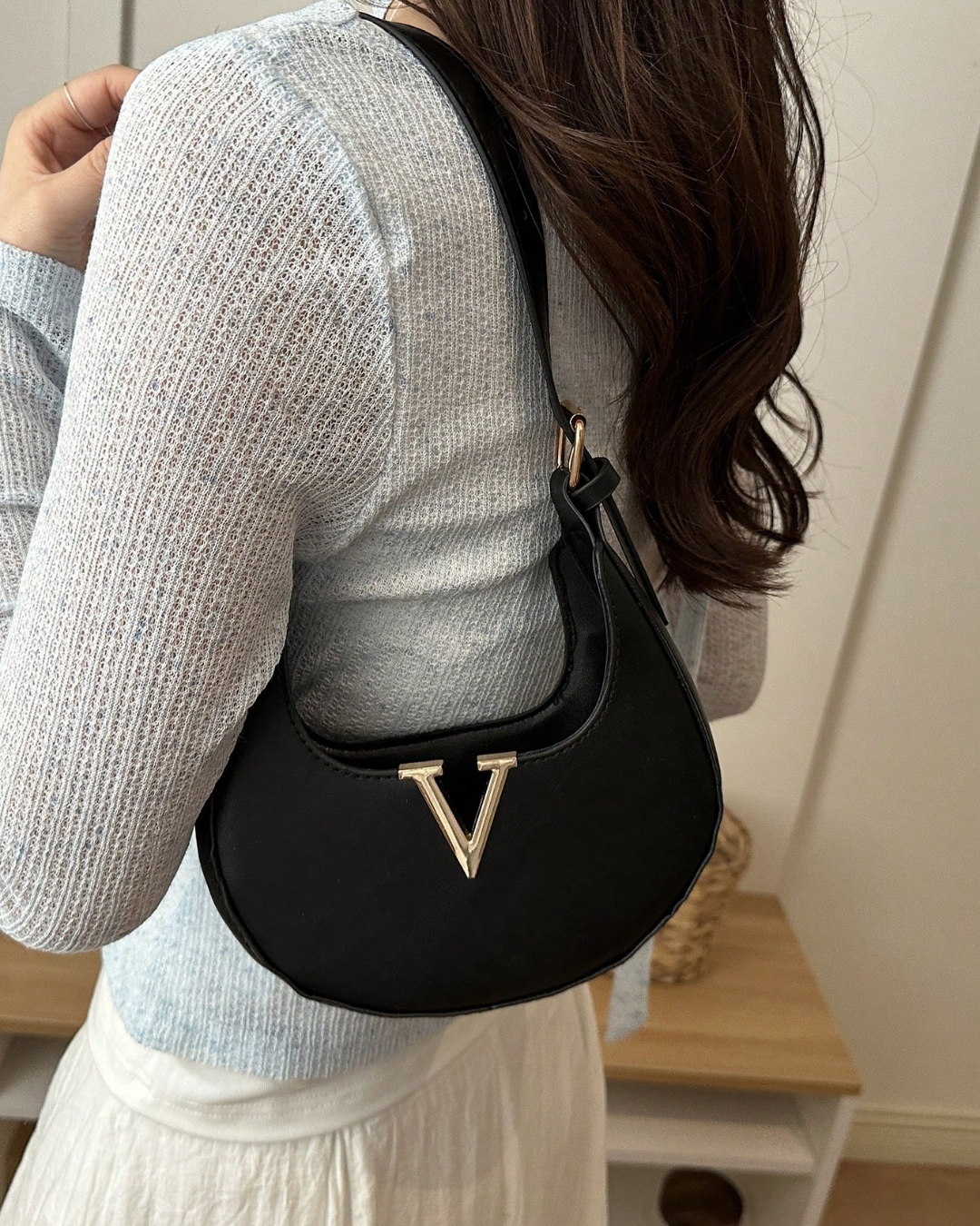 SHEIN 1pc Solid Color Retro Minimalist PU Leather Shoulder Bag