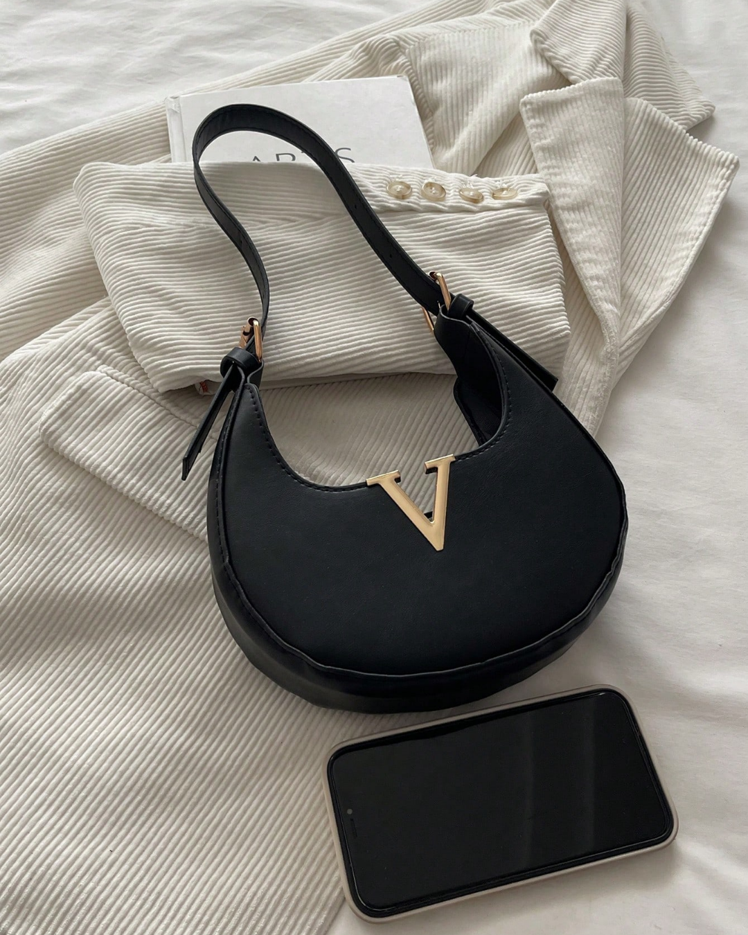 SHEIN 1pc Solid Color Retro Minimalist PU Leather Shoulder Bag