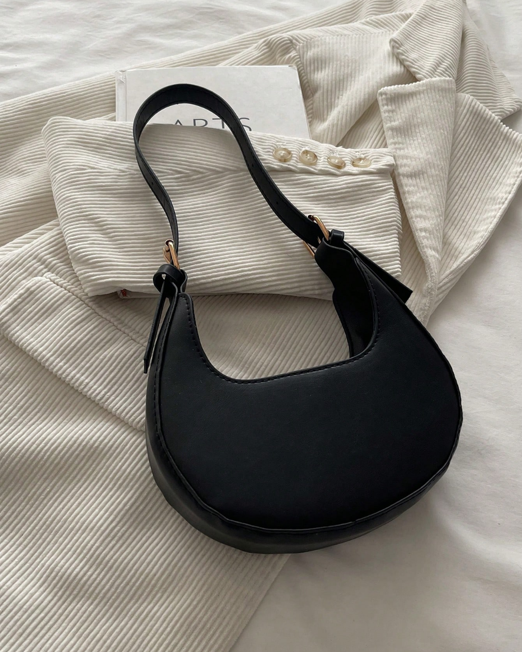 SHEIN 1pc Solid Color Retro Minimalist PU Leather Shoulder Bag