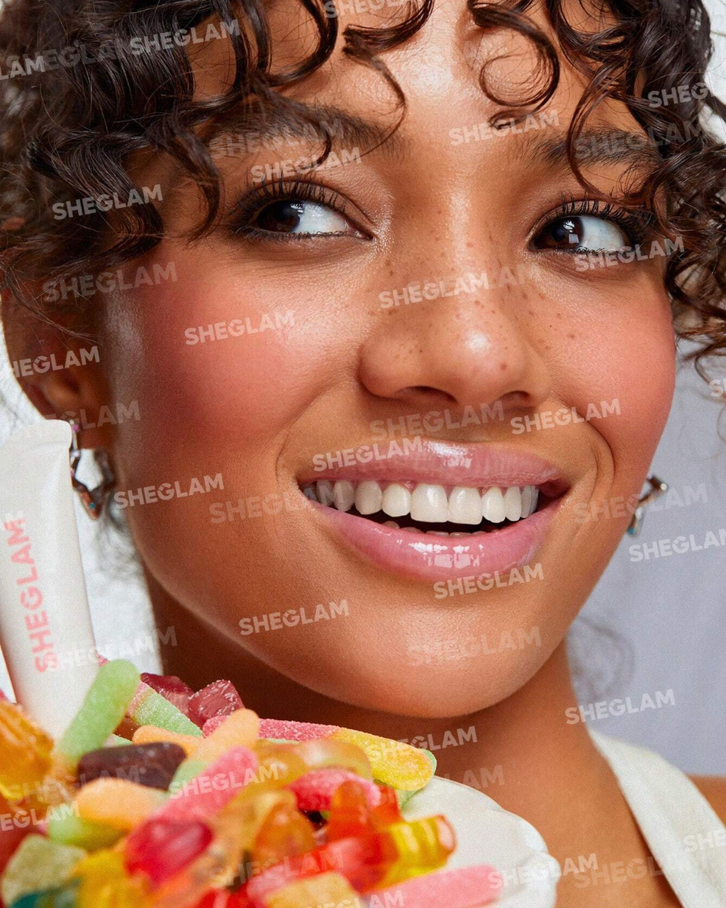 SHEGLAM Crystal Glaze Moisturizing Lip Care