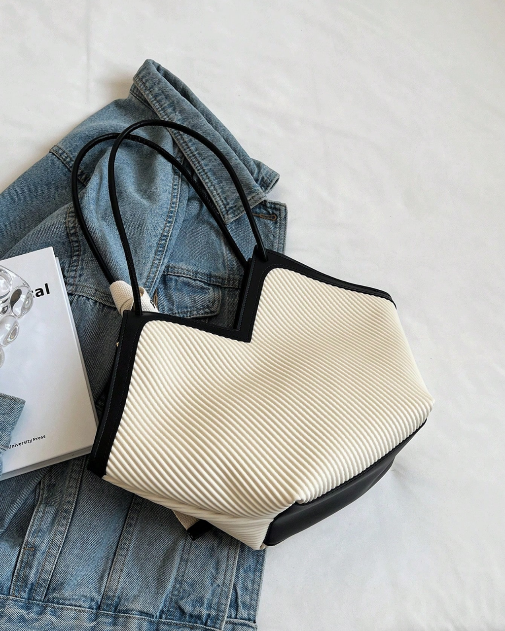 SHEIN New Fashion Versatile Colorblock Embossed Design Large Capacity Double Handle Shoulder Tote Bag