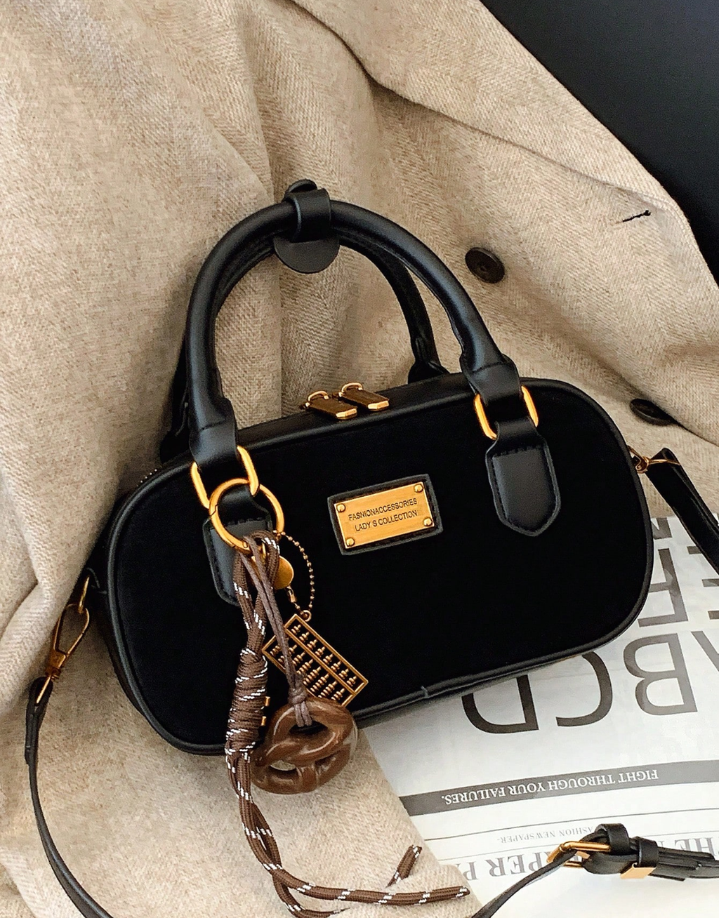 SHEIN Retro Bowling Bag For Women, New Fashion Crossbody Handbag With High-End Feel, Tote Shoulder Bag For Work