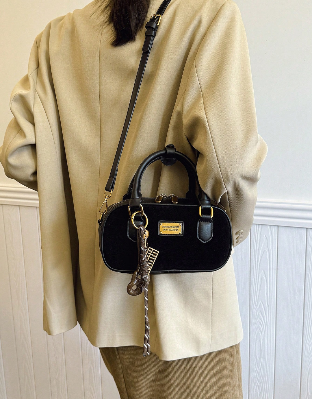 SHEIN Retro Bowling Bag For Women, New Fashion Crossbody Handbag With High-End Feel, Tote Shoulder Bag For Work