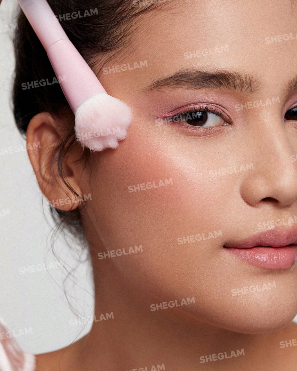 SHEGLAM Color Bloom Liquid Blush Brush