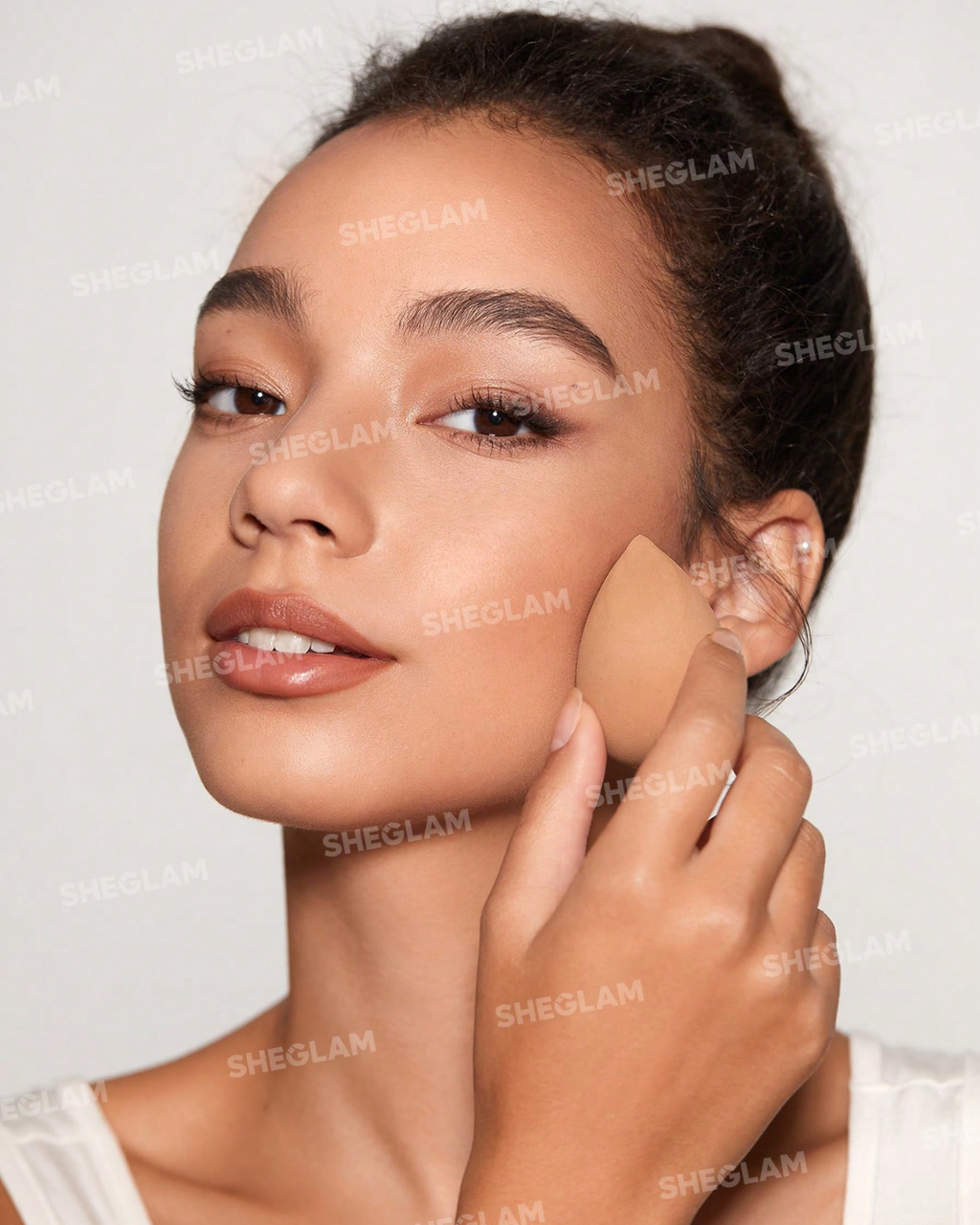 SHEGLAM Ultimate Universal Beauty Sponge