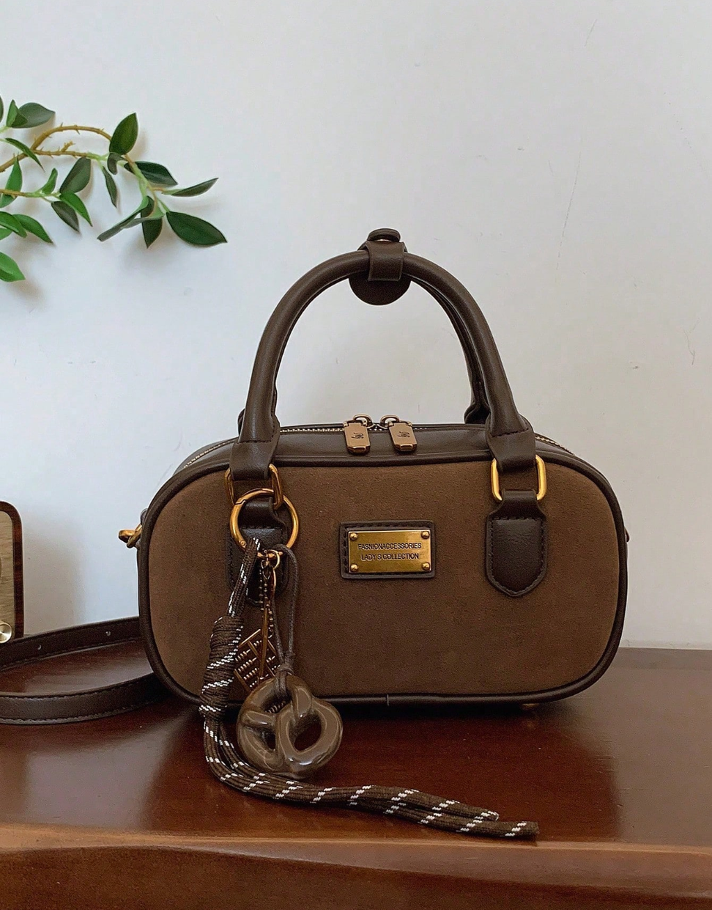 SHEIN Retro Bowling Bag For Women, New Fashion Crossbody Handbag With High-End Feel, Tote Shoulder Bag For Work