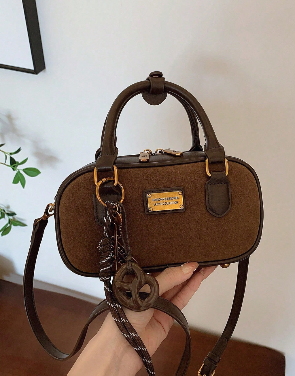 SHEIN Retro Bowling Bag For Women, New Fashion Crossbody Handbag With High-End Feel, Tote Shoulder Bag For Work